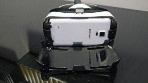 Virtual reality-bril Samsung begin 2015 naar Nederland