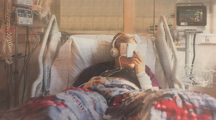 Met Virtual Reality een Boekenweek-lezing vanuit het ziekenhuis volgen