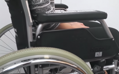 Virtual reality reduces phantom pain in paraplegics